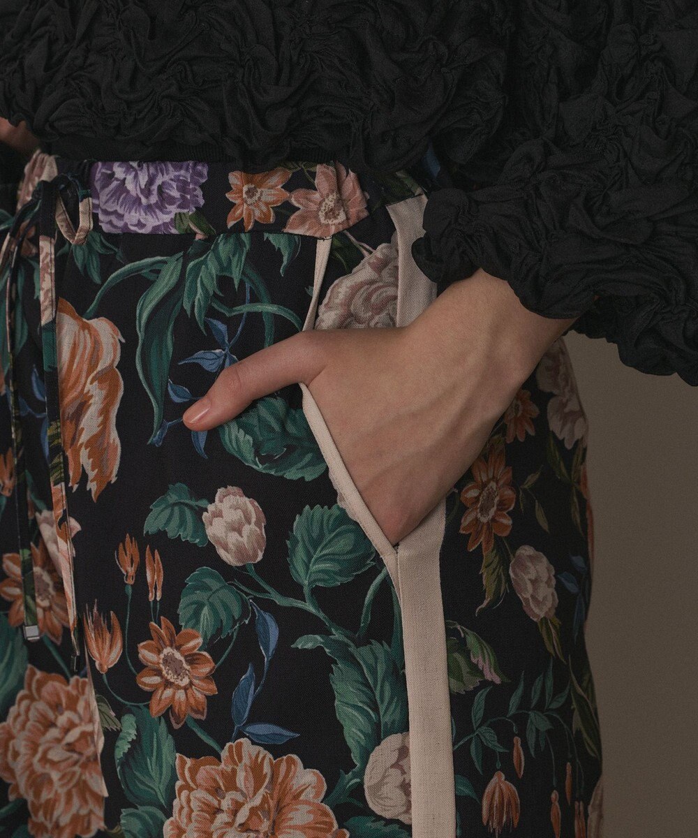 GRACE CONTINENTAL アンティークフラワープリントパンツ 