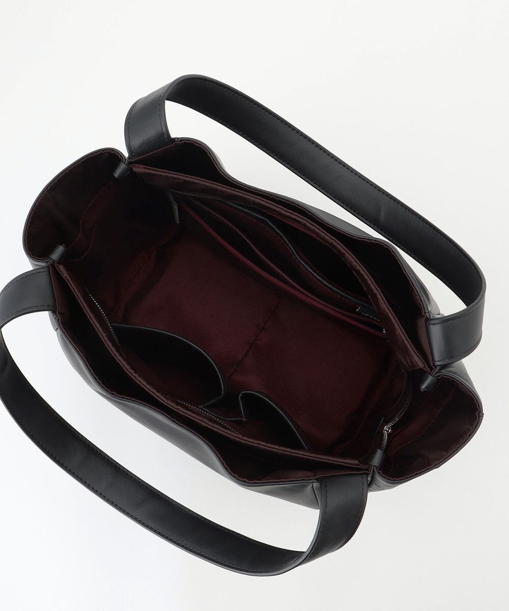 Y'SACCS カウレザー　3層構造すっきりトートバッグ 