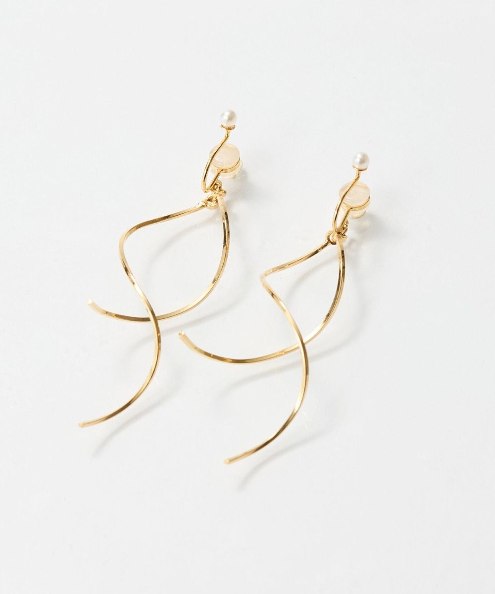 Phoebe ロングツイストメタルパールクリップイヤリング 