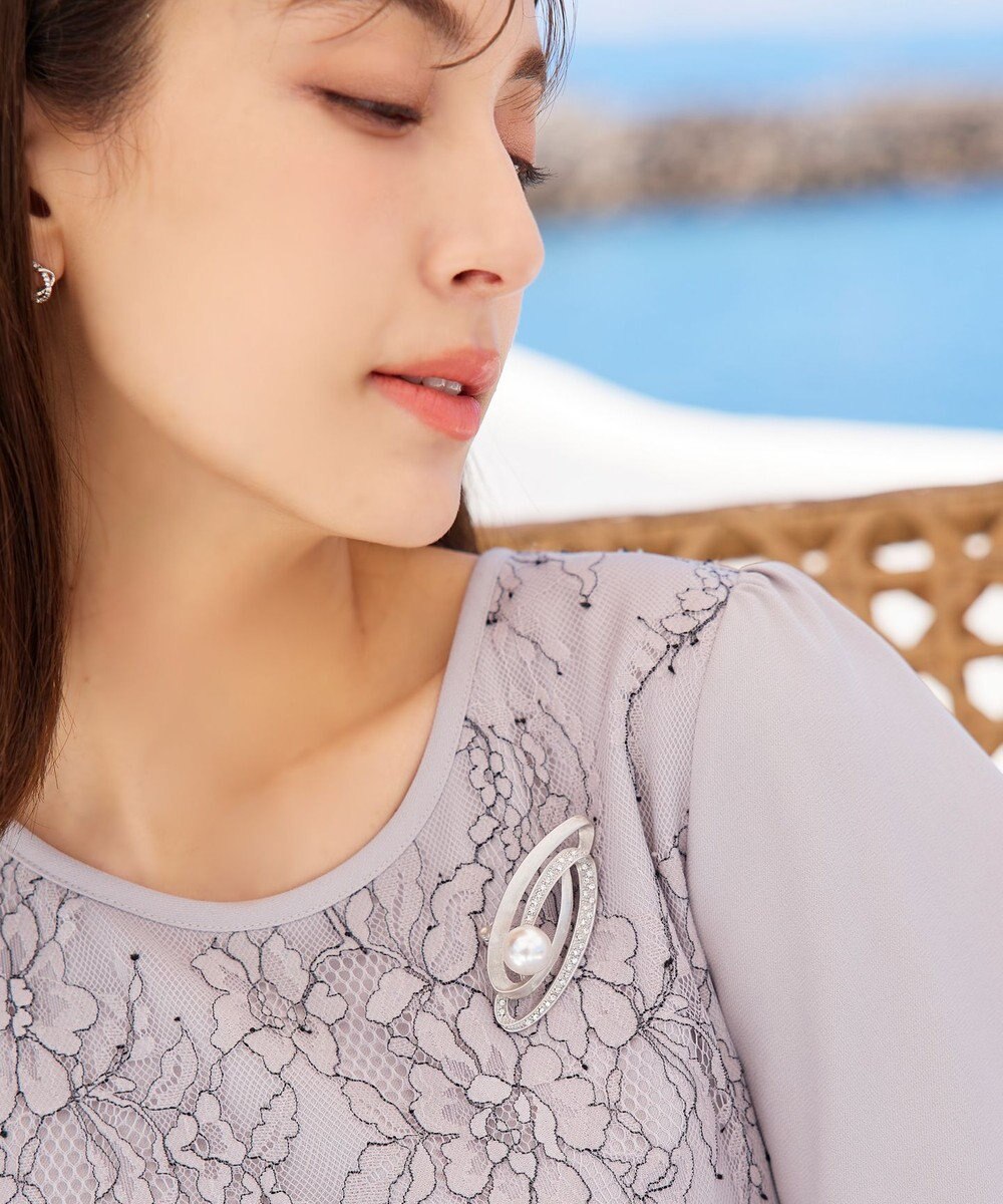 Tiaclasse パール＋ロングブローチ 