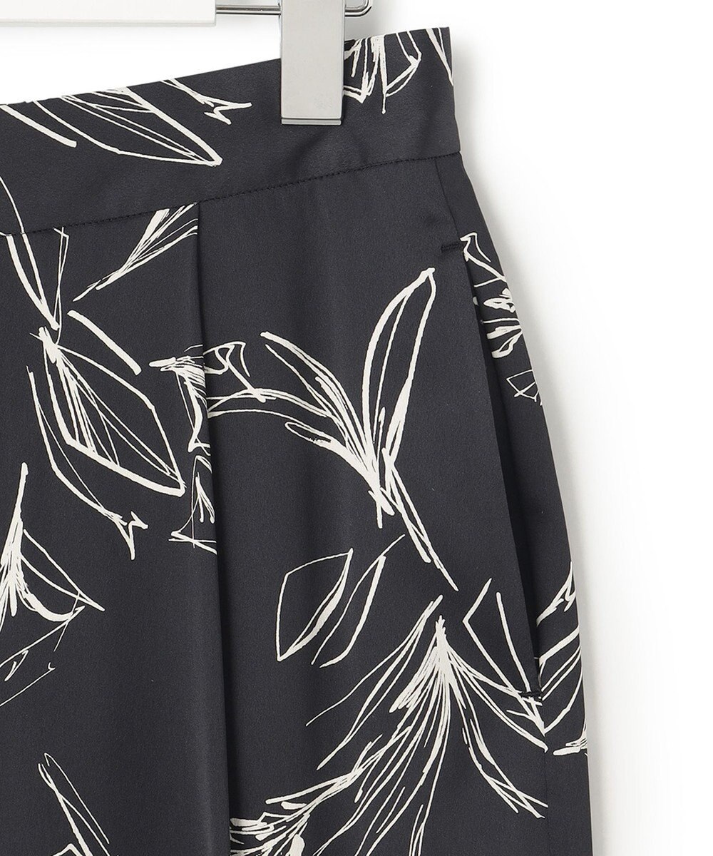 23区 【洗える】ラインフラワープリント ワイドパンツ 