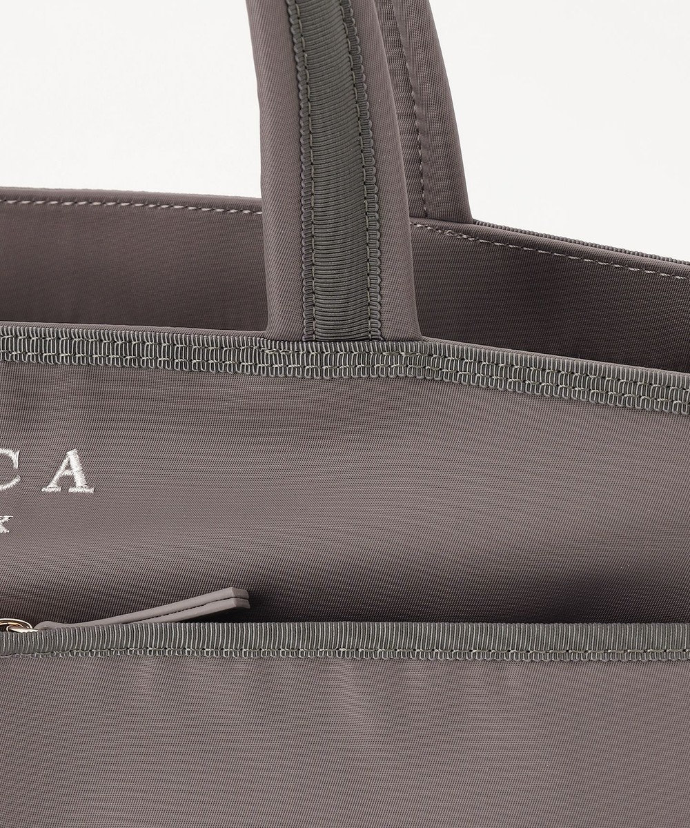 TOCCA 【WEB＆一部店舗限定】【A4サイズ対応・サスティナブル素材】T-INCONTRO TOTE L トートバッグ L 