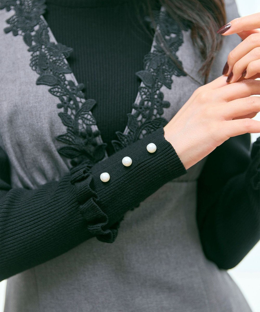 Feroux パールボタン リブタートル ニット 