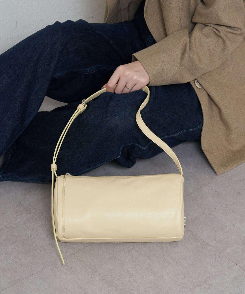 russet ソフトレザーロールショルダーバッグ(CE-1661) 