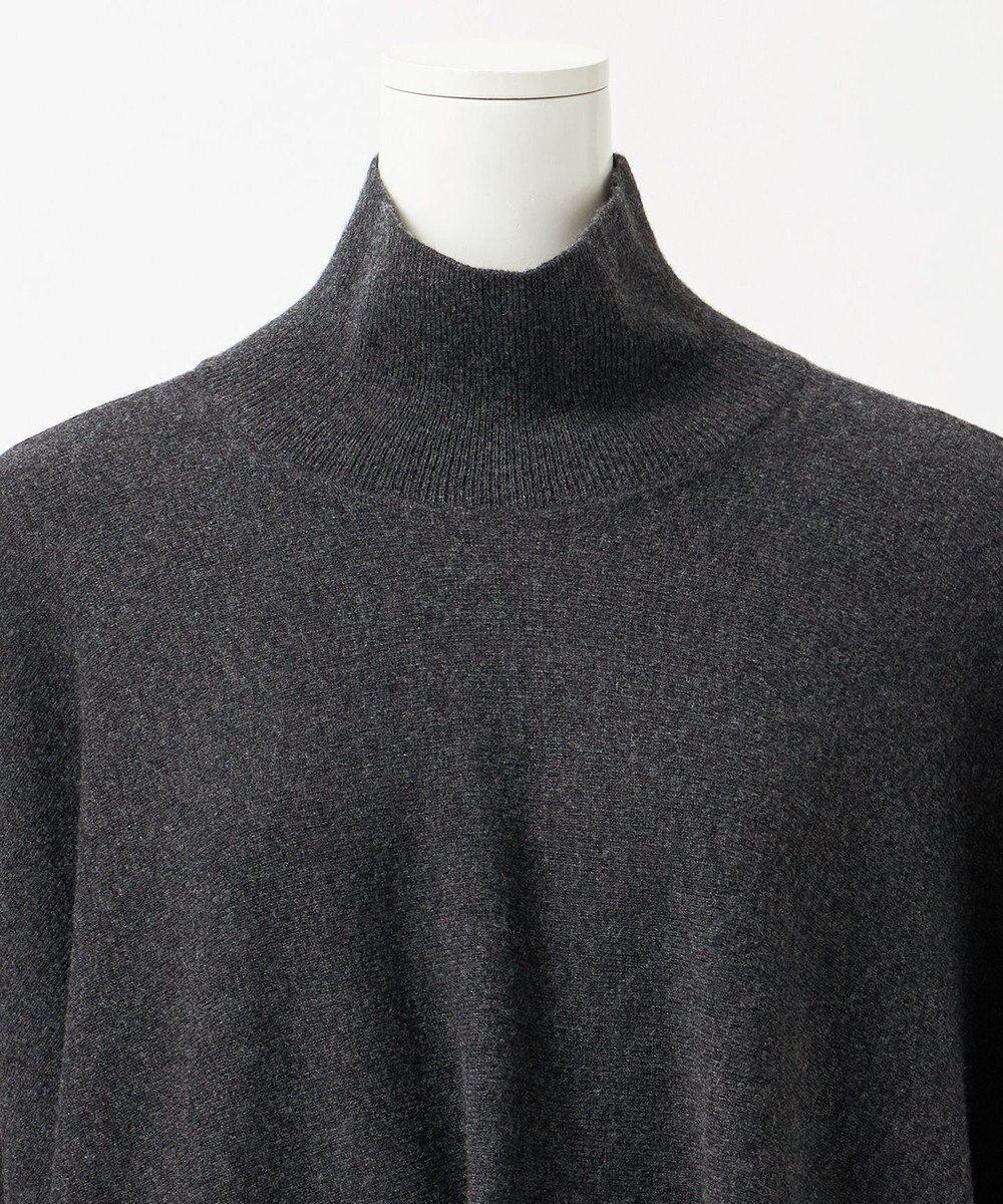 23区 【R(アール)】マイクロンメリノウール ニットケープ 