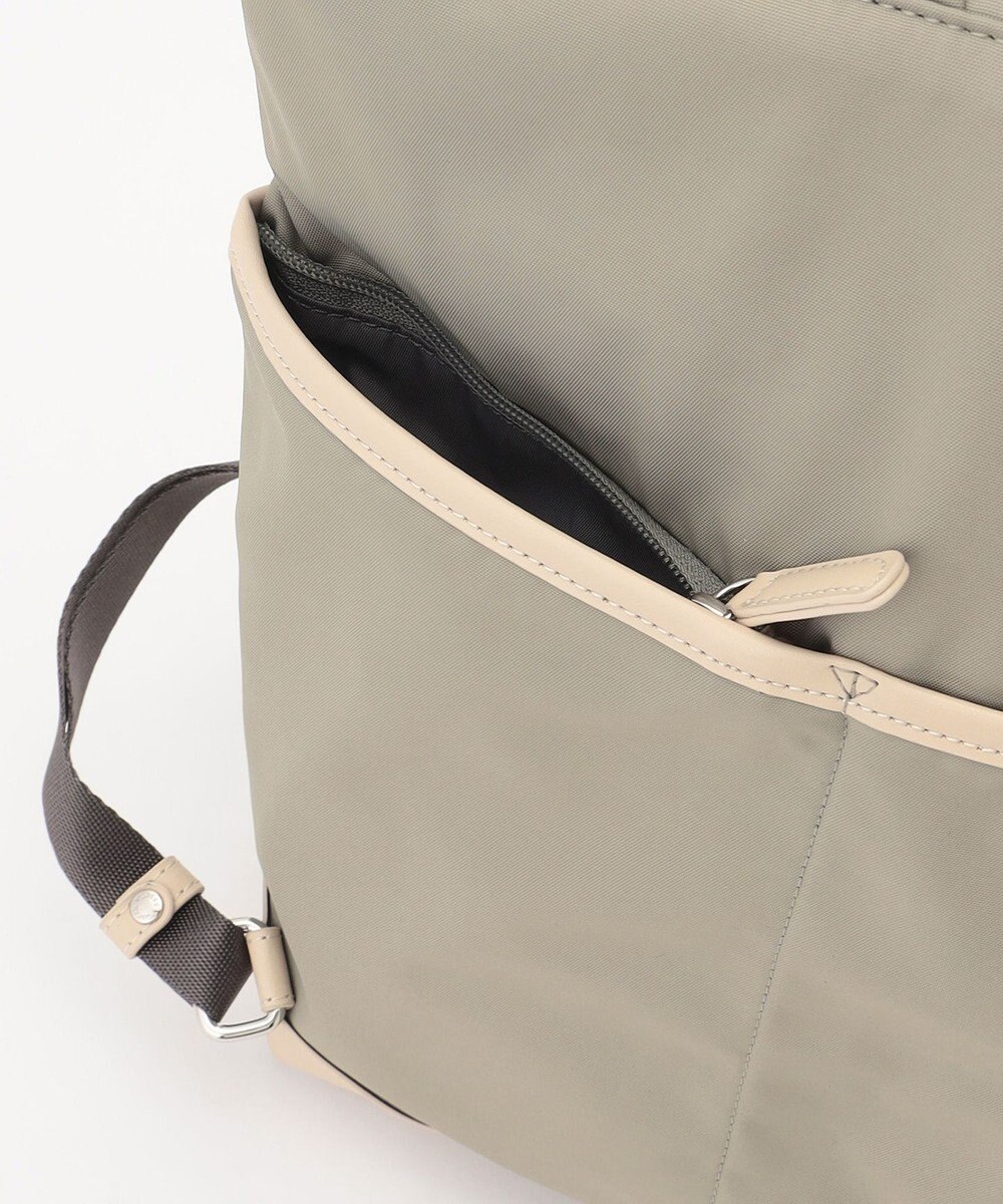 Y'SACCS アシメファスナーポケットリュック 