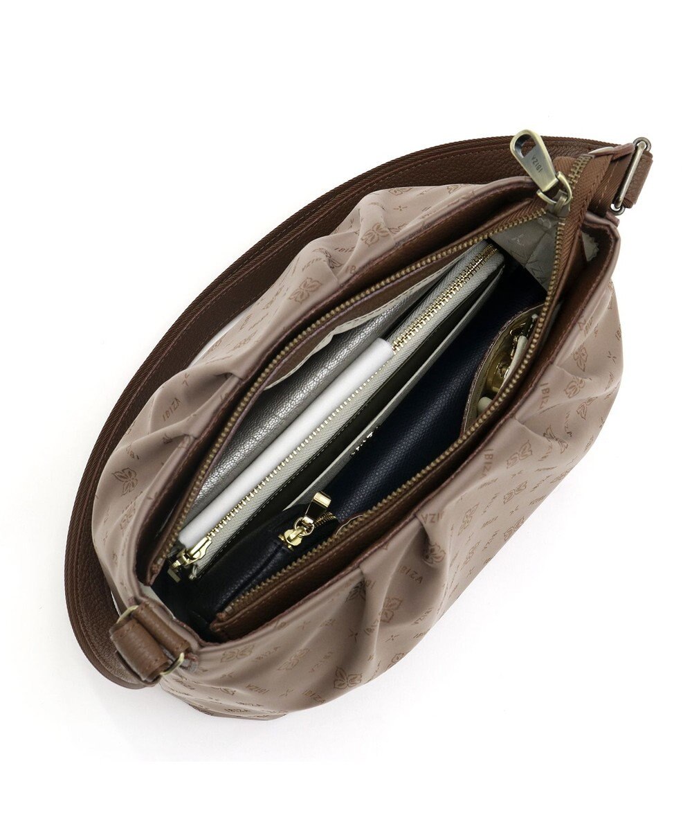 IBIZA ロゴナイロン　ショルダーバッグ 