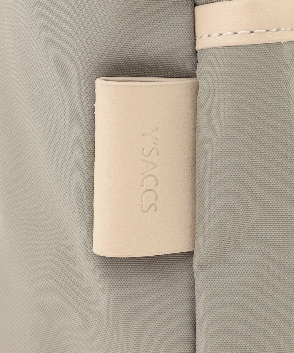 Y'SACCS アシメファスナーポケットリュック 