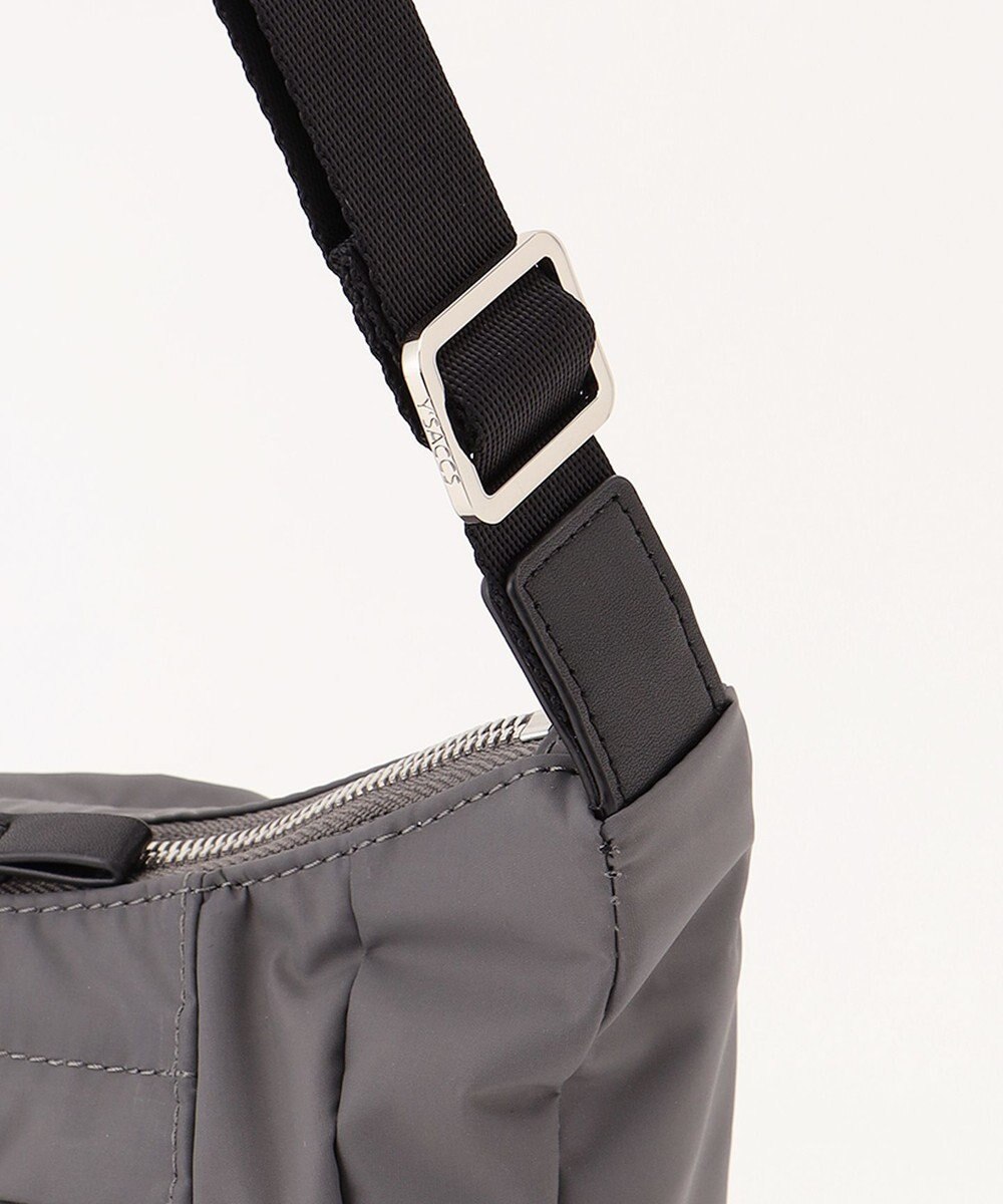 Y'SACCS カーゴポケット　ショルダーバッグ 