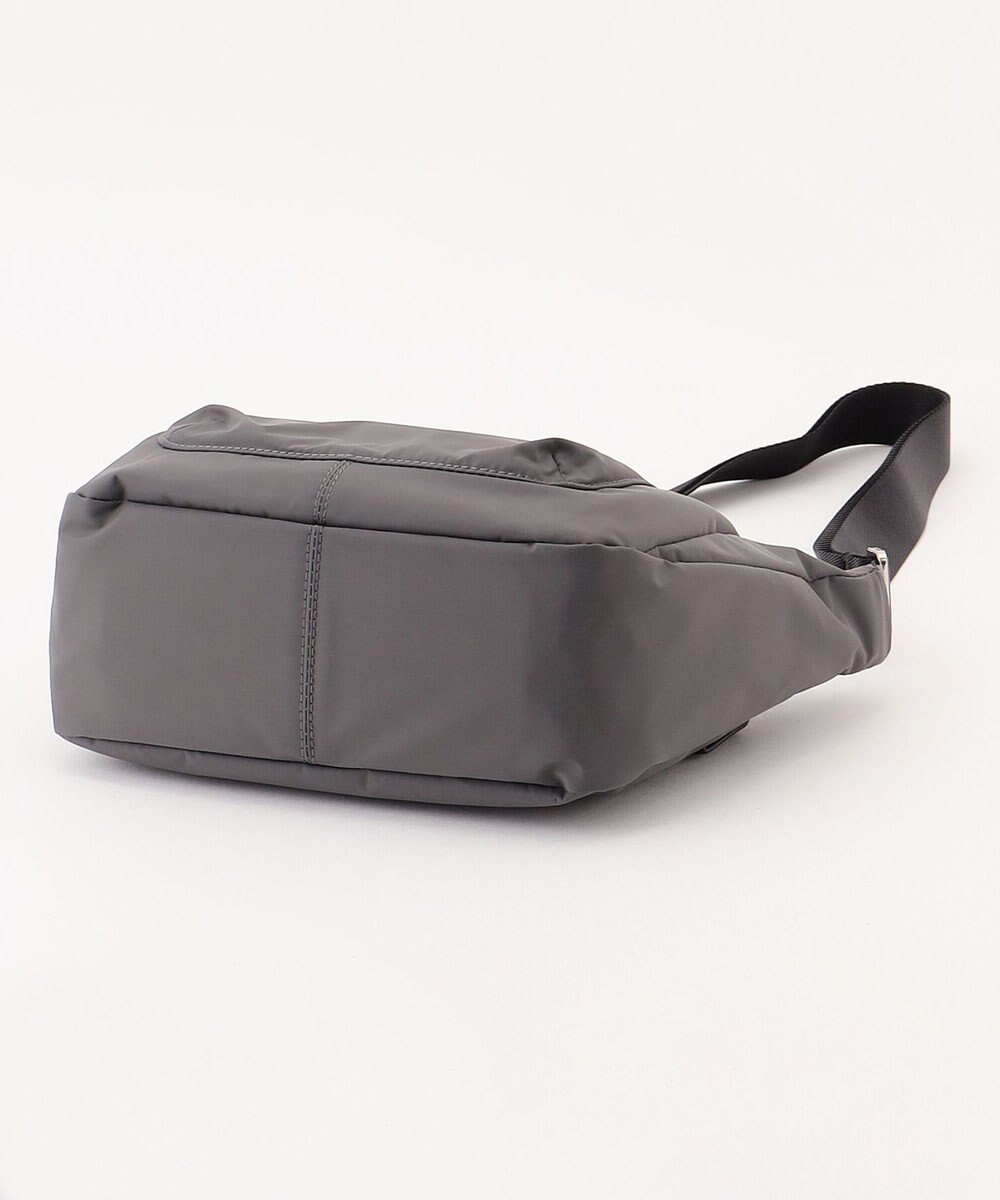 Y'SACCS カーゴポケット　ショルダーバッグ 