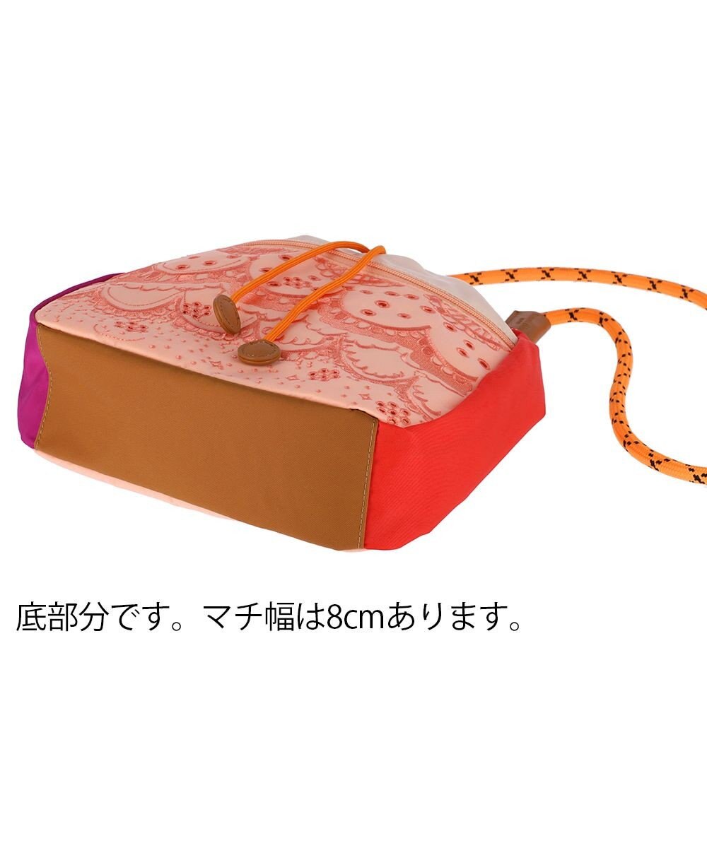 tsumori chisato CARRY スカラップレース ショルダーバッグ 【おしゃれな刺繍＆スポーティーな雰囲気をミックス】 