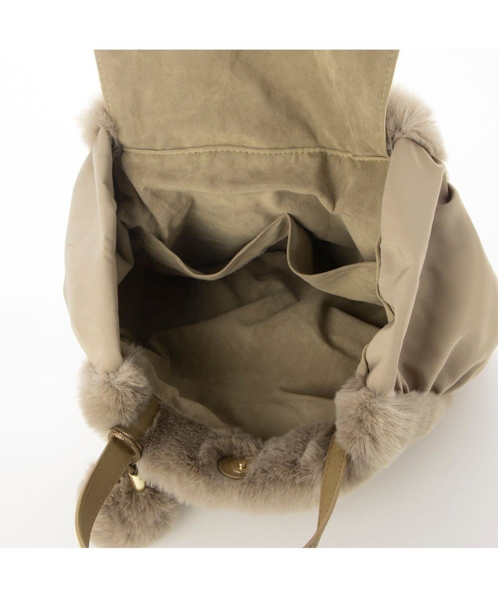 UNBILLION カシュカシュ cachecache / ポンポン付きエコファーラウンド型トートバッグ 