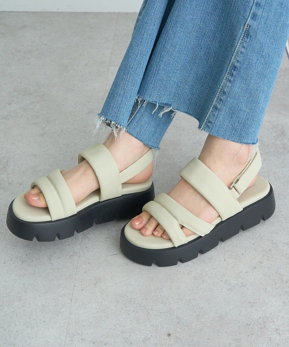 earth music&ecology ＯＲｉｅｎｔａｌ　ＴＲａｆｆｉｃ　パデットサンダル 