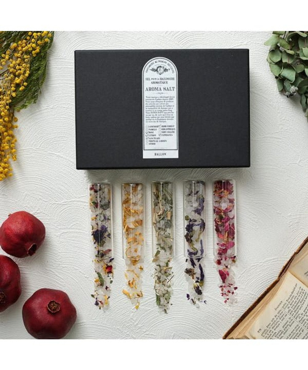 antina gift studio BALLON / アロマバスソルト ギフトセット 