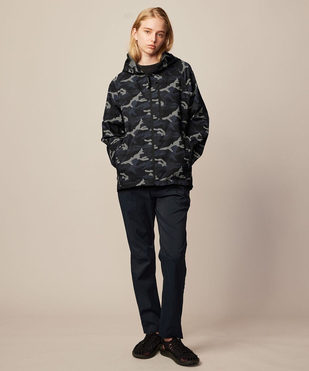 JOSEPH ABBOUD MOUNTAIN 【ストレッチ/軽量/撥水/ポケッタブル】エンボスカモフラージュ パーカー 