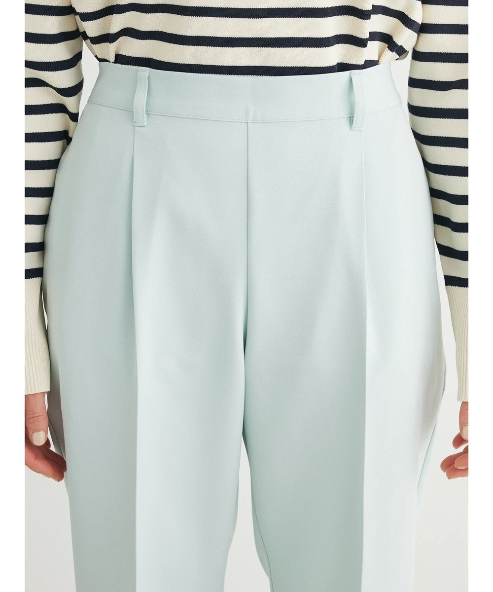 Green Parks きれいシルエットパンツ（アンクルテーパード） 