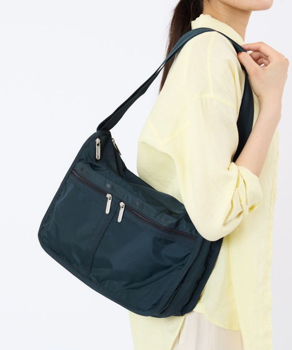 LeSportsac DELUXE EVERYDAY BAG/ミッドナイトグリーン 
