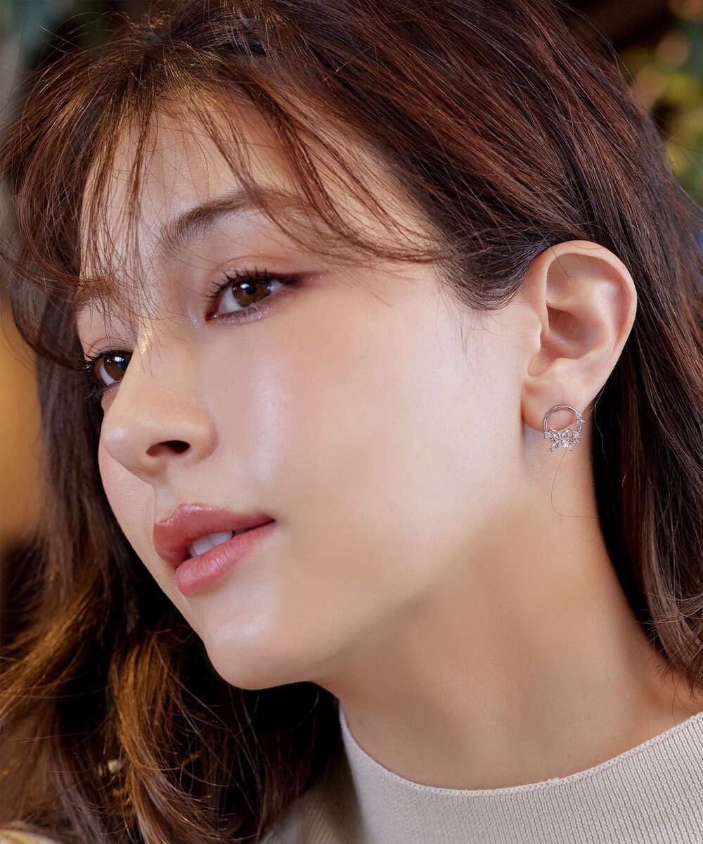 Tiaclasse 【金属アレルギー対応】バタフライサークルピアス 