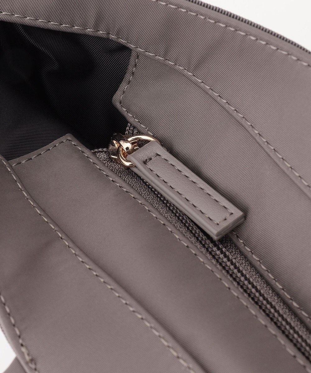 TOCCA 【WEB＆一部店舗限定】【A4サイズ対応・サスティナブル素材】T-INCONTRO TOTE L トートバッグ L 