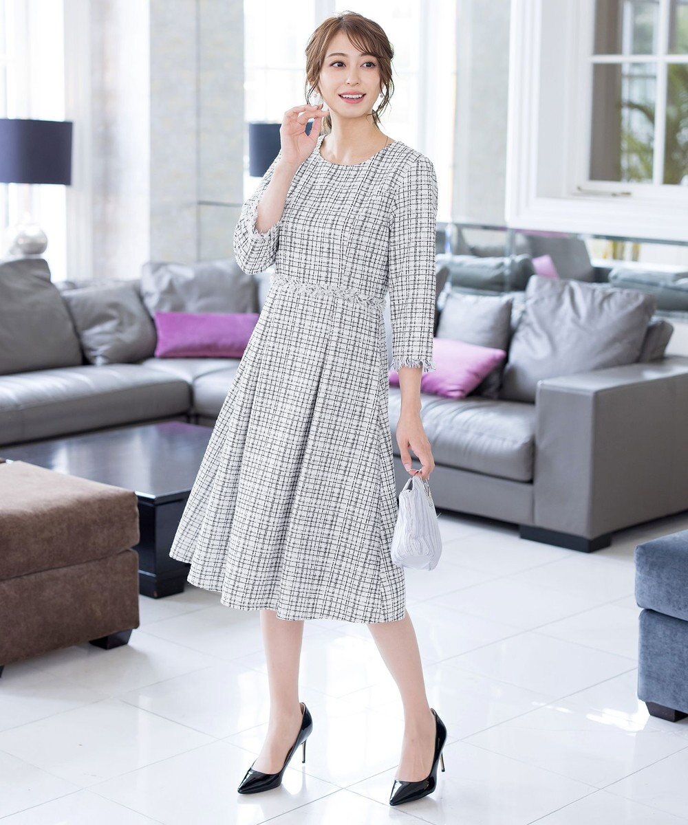 Tiaclasse 絶妙なMIXカラーのツイード素材で存在感溢れるタックワンピース 