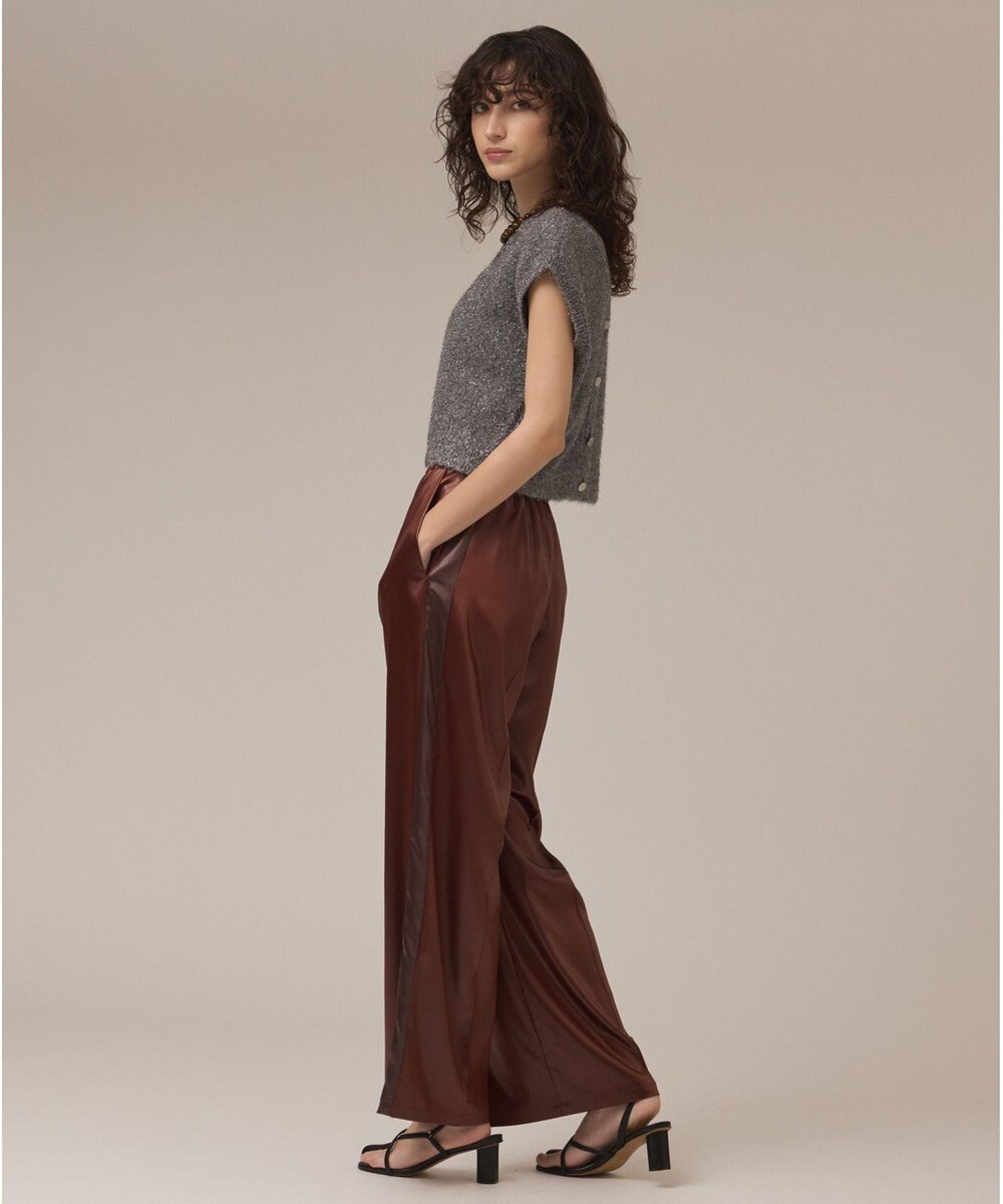 GRACE CONTINENTAL レザーライクパンツ 