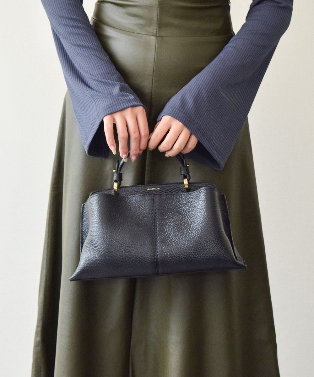 INTER-CHAUSSURES 【LORISTELLA】レザーハンドルセンターシームハンドバッグ 