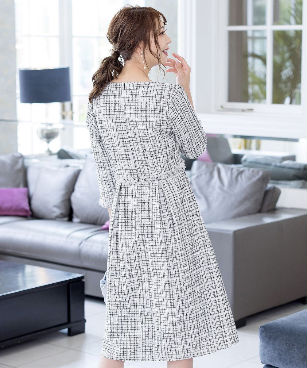 Tiaclasse 絶妙なMIXカラーのツイード素材で存在感溢れるタックワンピース 