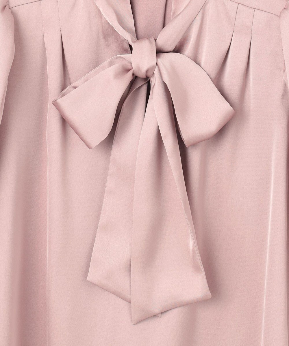 Feroux 【洗える】サテン ボウタイブラウス 