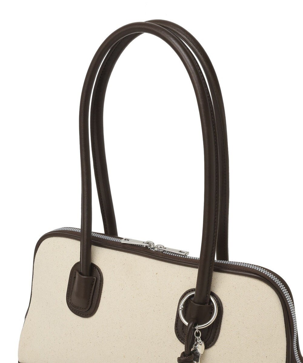 earth music&ecology チャーム付きオブロングボストン 