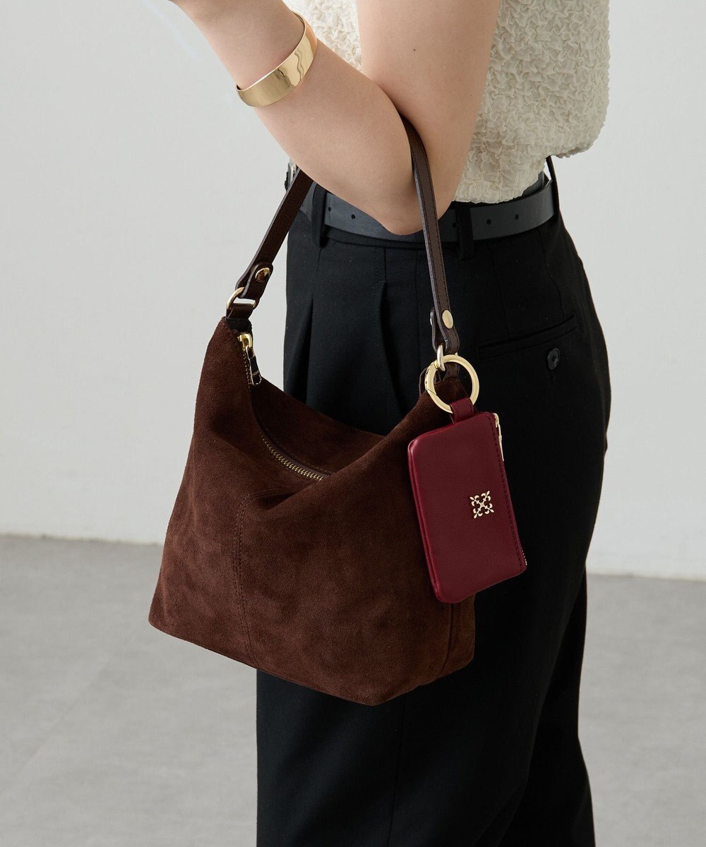 russet カラビナ付き ソフトレザーマルチケース(Z-211) 