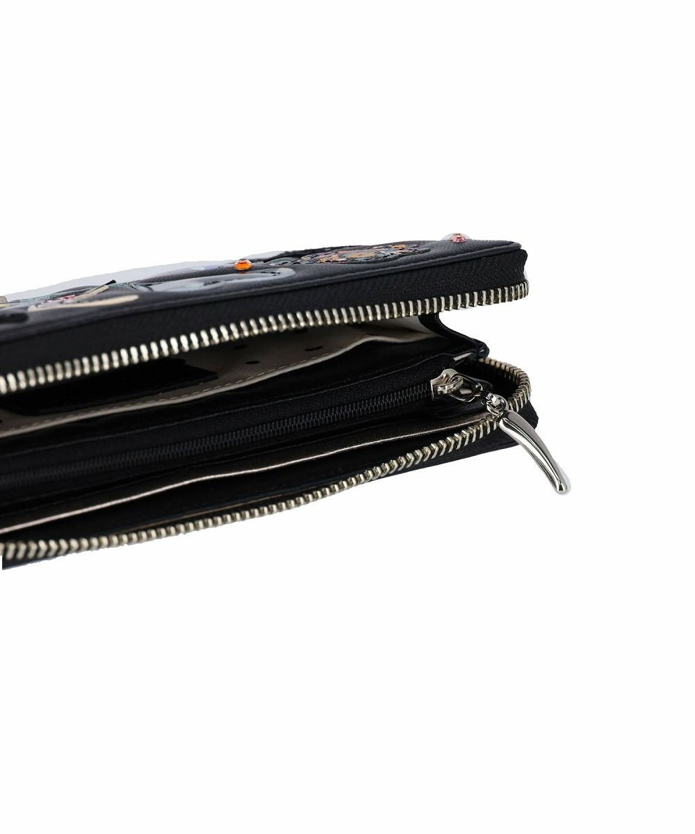 tsumori chisato CARRY tcパッチワーク ラウンドファスナー長財布 