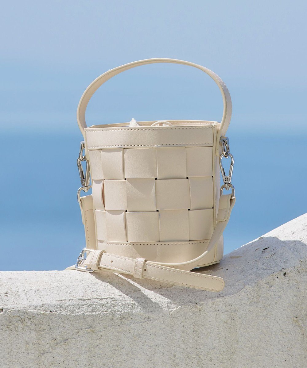 Tiaclasse  【ストラップ付き】編みこみミニバゲットバッグ 