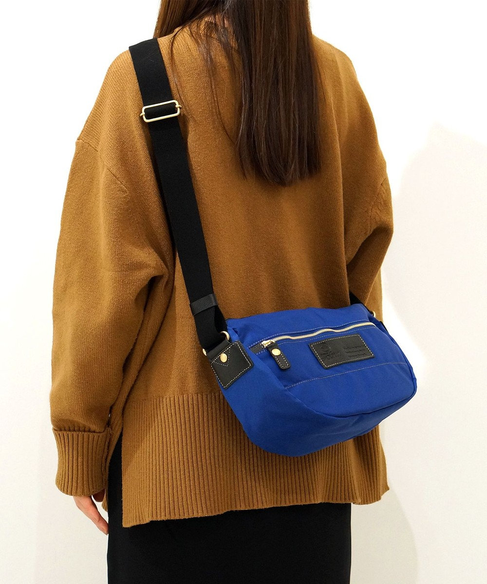 FOLNA RD ユニセックスナイロン ショルダー M-SIZE 