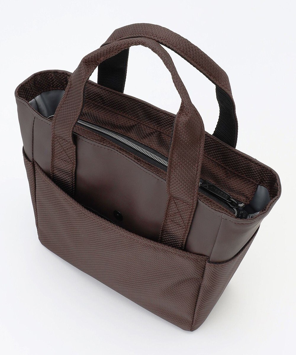 23区GOLF 【UNISEX】内側収納4か所の収納力、使い勝手も抜群なカートバッグ 保冷生地で夏場のラウンドにも最適 