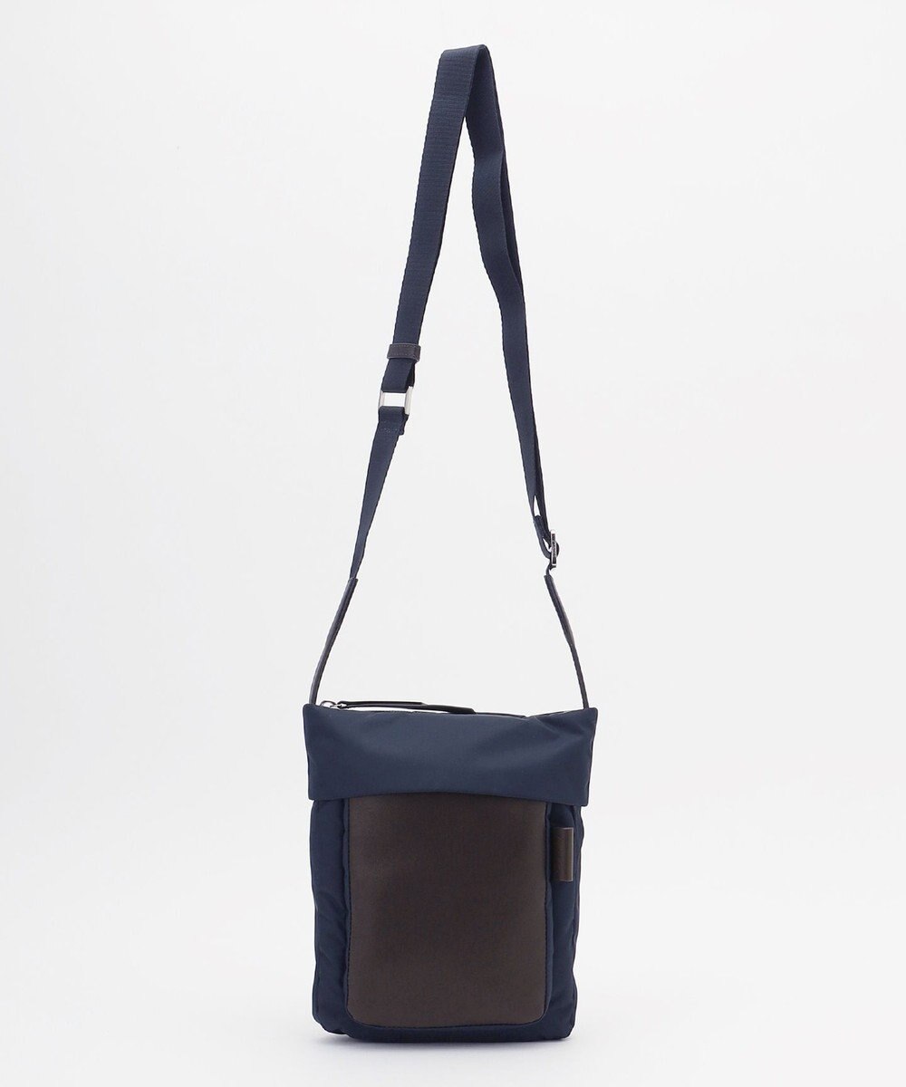 Y'SACCS リサイクルナイロン×カウレザー ラップポシェット 