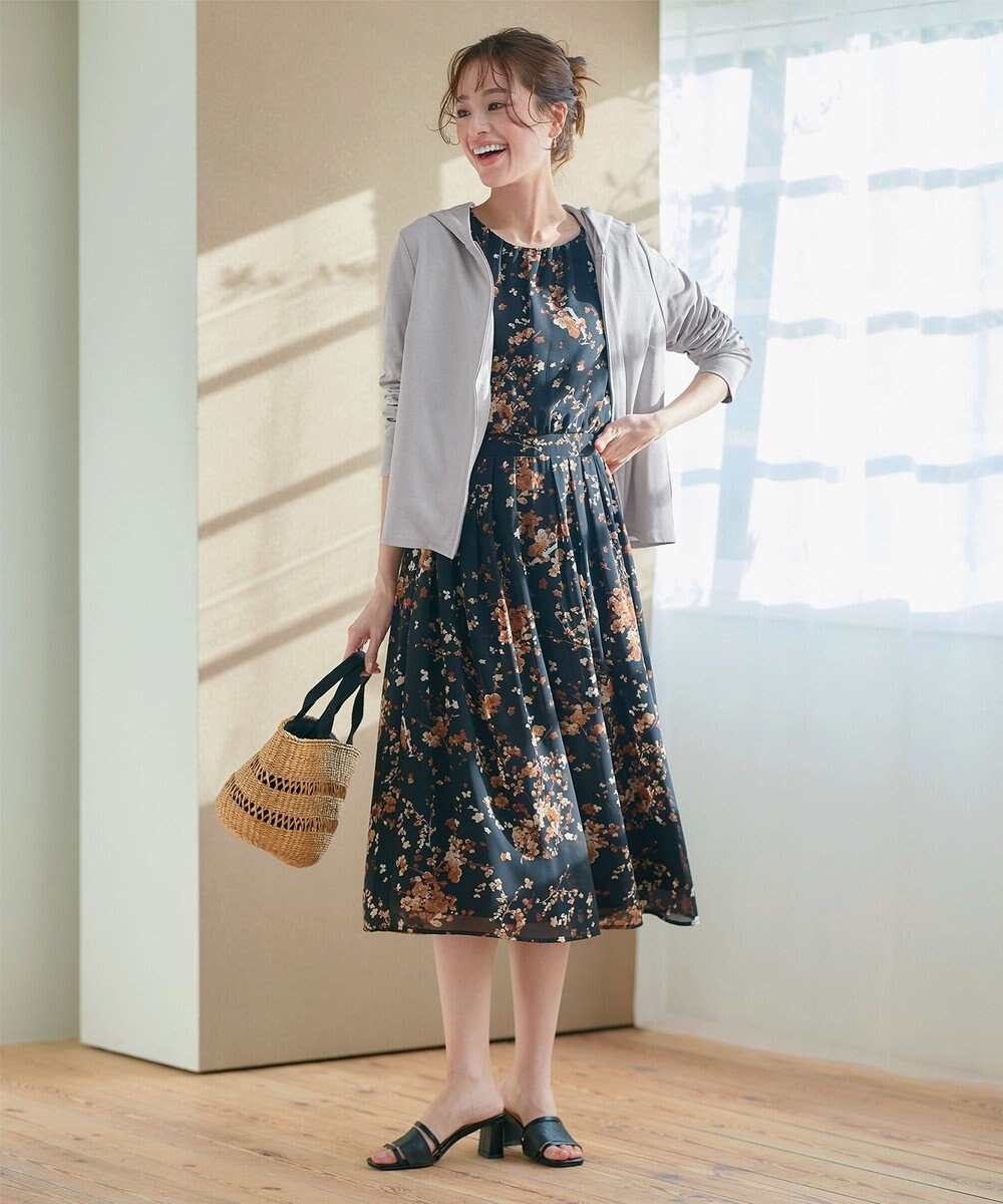 Tiaclasse L 【UVケア・接触冷感】“やみつき”ショートパーカー 