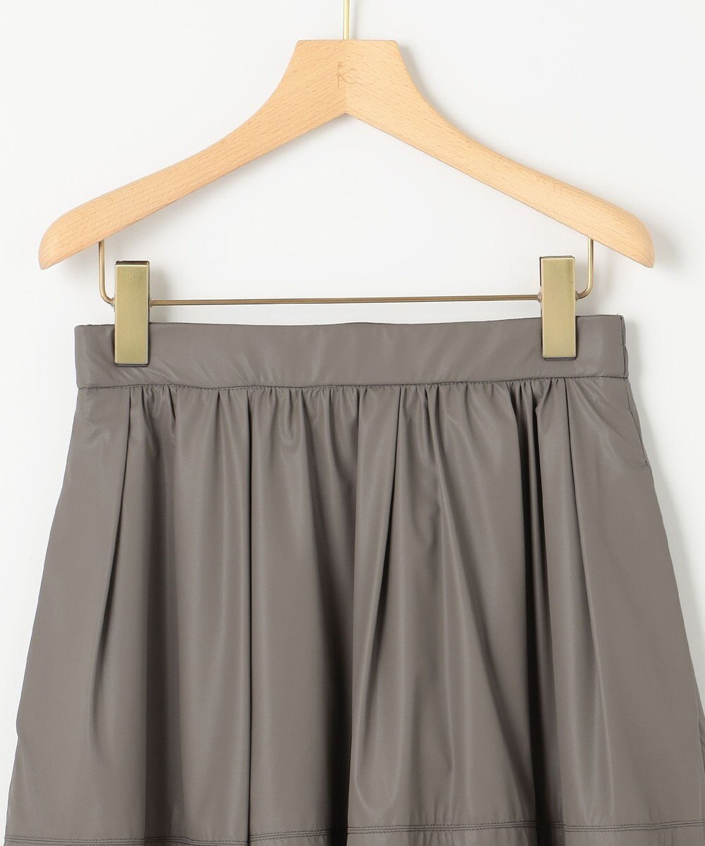 組曲 レザーライクライト タックギャザースカート 