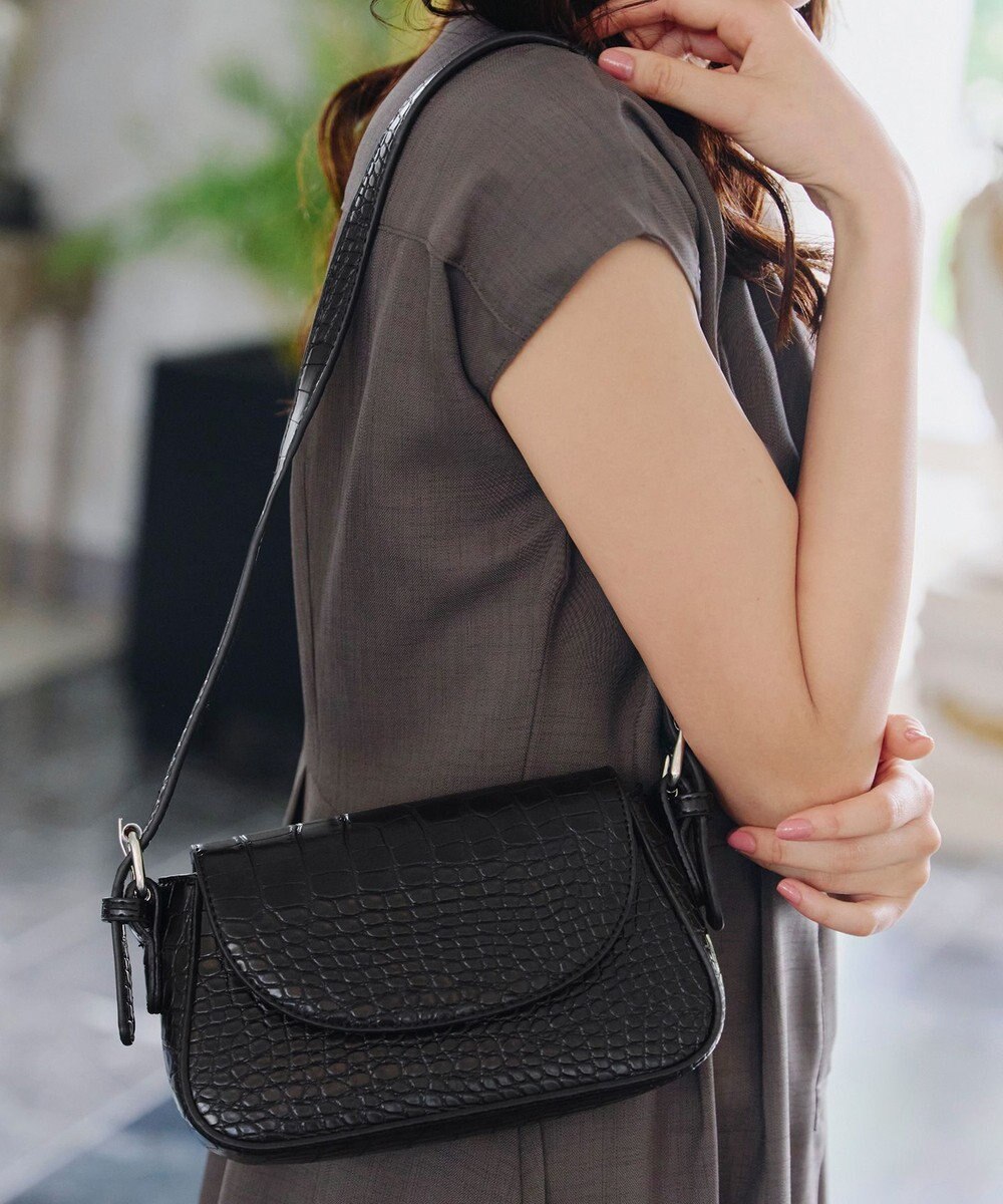 Tiaclasse 【安田美沙子さん着用・2TYPE肩紐/ショルダー&斜め掛け】フラップミニバッグ 