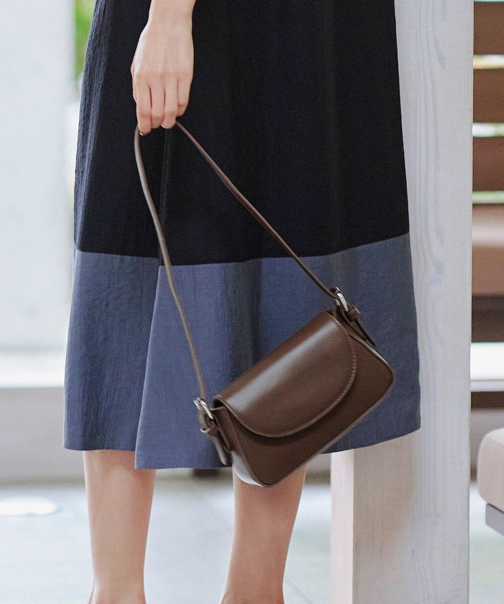 Tiaclasse 【安田美沙子さん着用・2TYPE肩紐/ショルダー&斜め掛け】フラップミニバッグ 