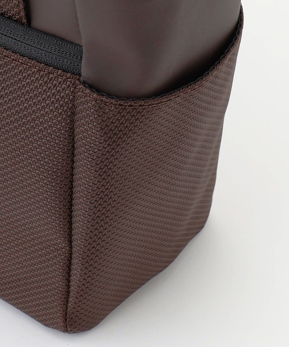 23区GOLF 【UNISEX】内側収納4か所の収納力、使い勝手も抜群なカートバッグ 保冷生地で夏場のラウンドにも最適 