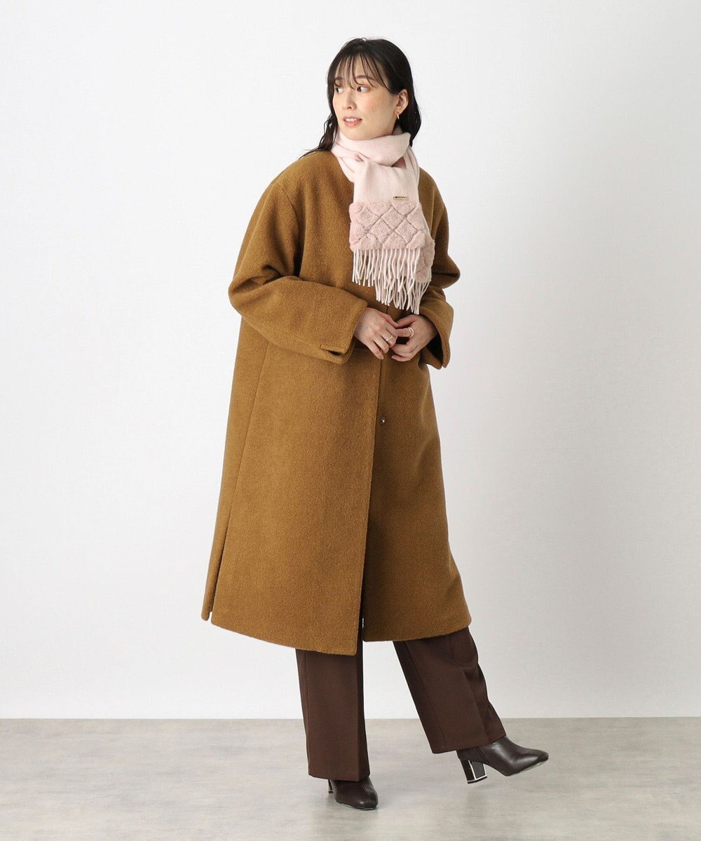 MOONBAT 【WEB限定】フルラ (FURLA)エコファー付きマフラー 無地×キルト風 ウールマフラー ロゴプレート付き 