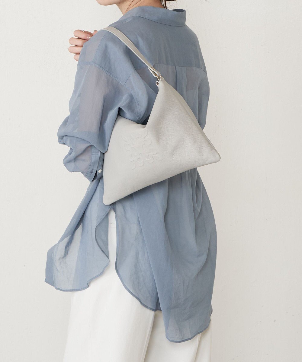 russet エンボスモノグラムショルダーバッグ(CE-1547) 