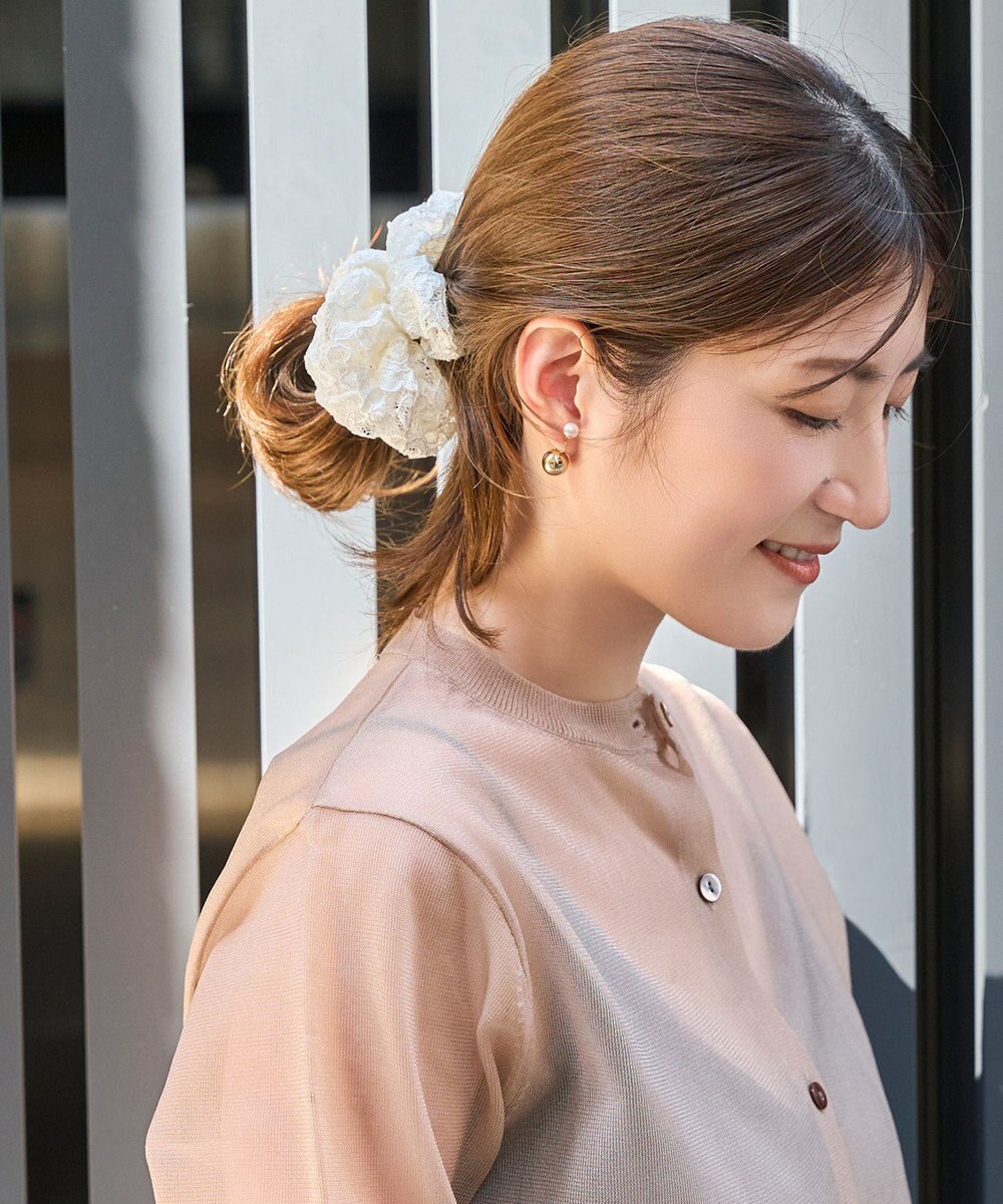 Phoebe <オンワード限定セット>ガーリッシュレースシュシュ×バックモチーフイヤリング 