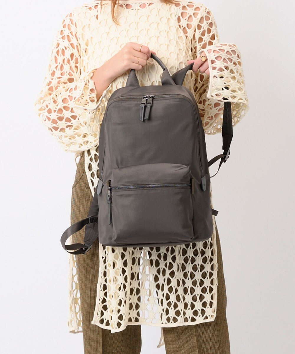 ACE BAGS & LUGGAGE W&.Day/Night ハウン スリムリュック A4サイズ 13.3インチPC収納 15572 ダブルアンドデイナイト 