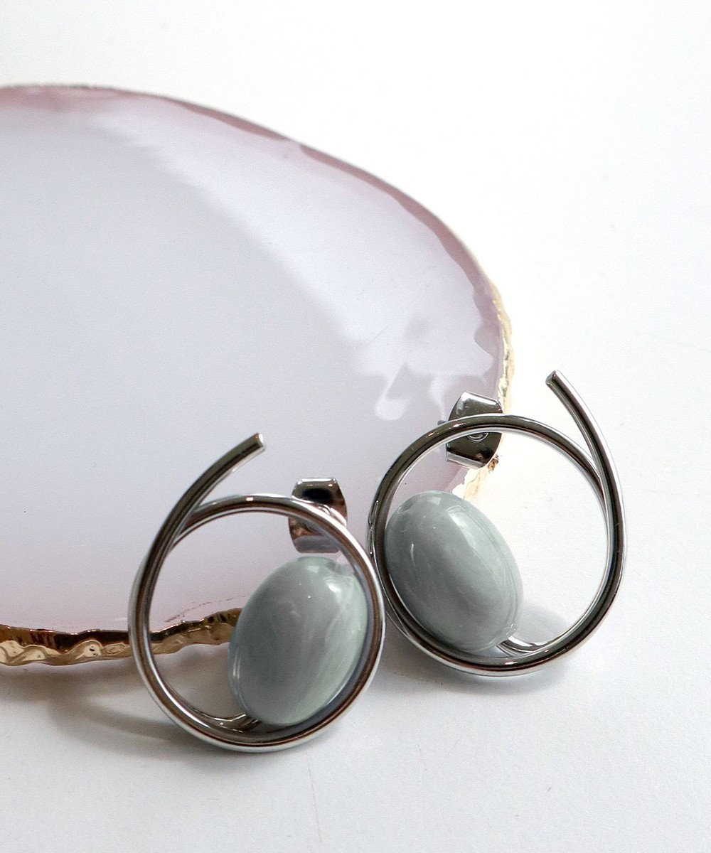 Tiaclasse カラーアクリル＋フープピアス 