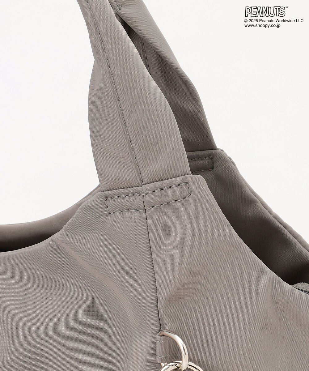 Y'SACCS SNOOPYデザイン サイドギャザー2wayトート　Mサイズ(スケートボード） 