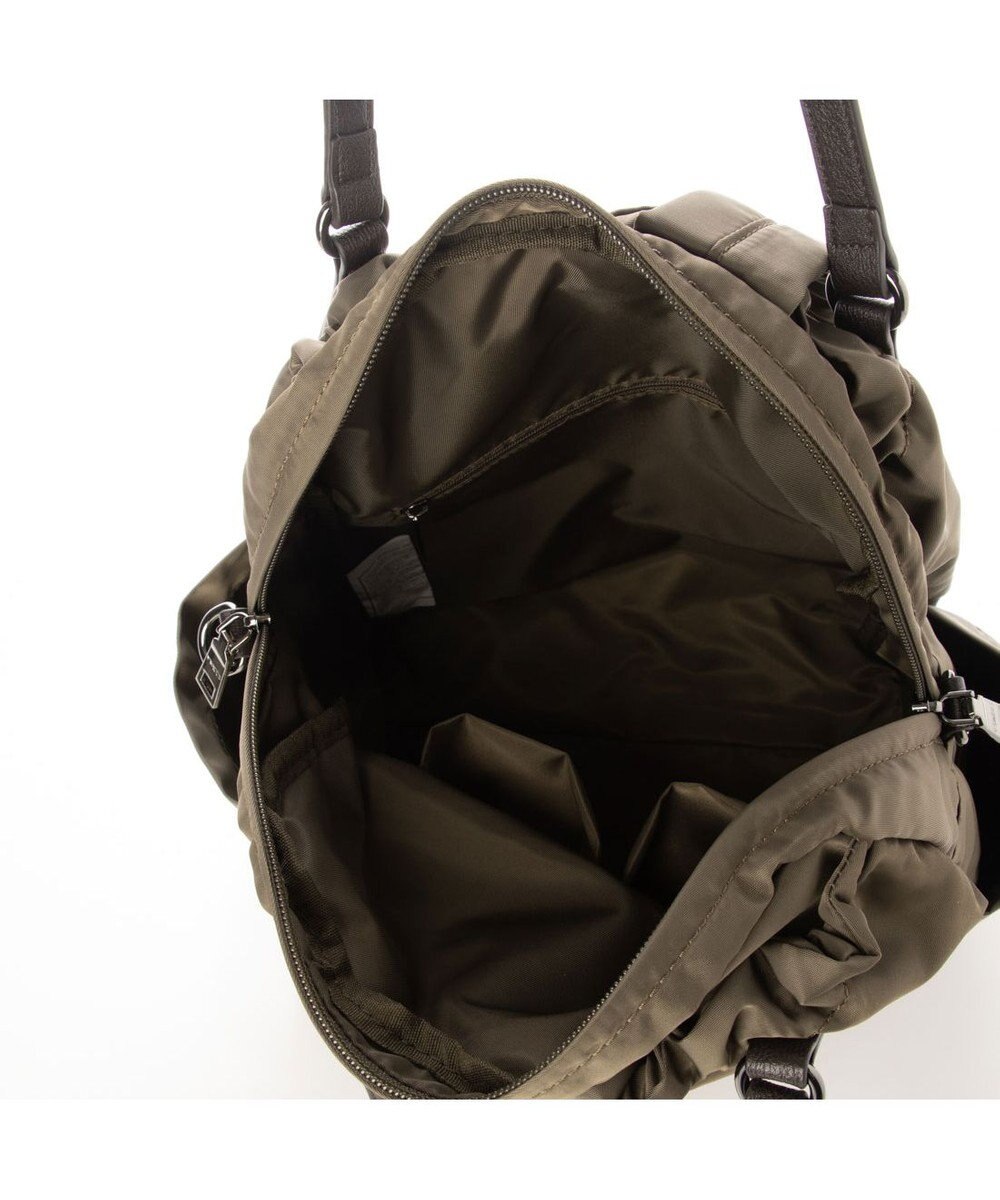 Y'SACCS 【Y’SACCS vous et】ポーチ付き4WAYリュック 