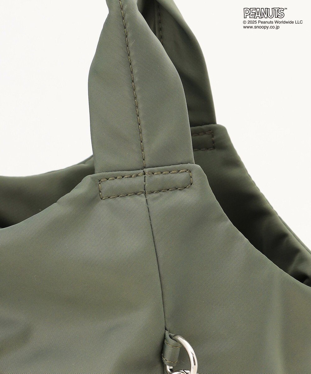 Y'SACCS SNOOPYデザイン サイドギャザー2wayトート　Mサイズ(スケートボード） 