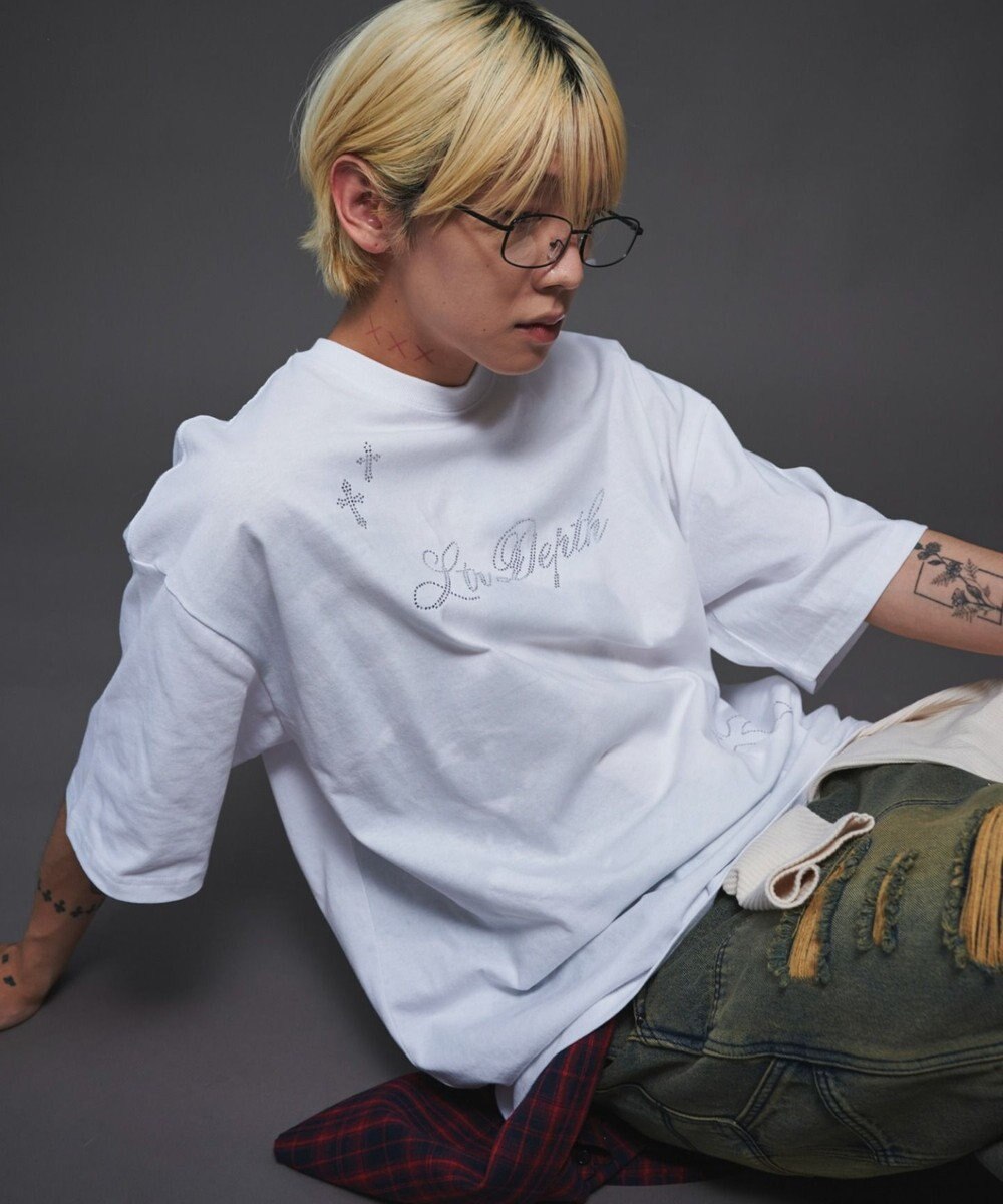 WEGO 【ユニセックス着用ITEM】ラインストーングラフィックT（SS） 