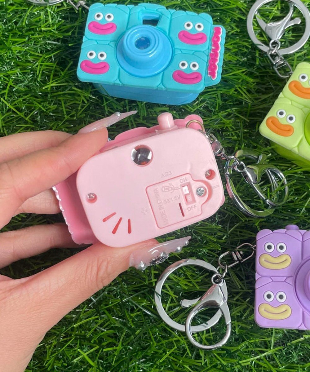 WEGO モンスタートイカメラキーホルダー 